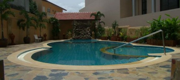 2 bedrooms Condo in Pattaya, Thailand No. 1078 27