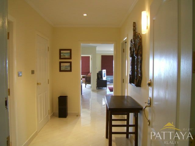 2 bedrooms Condo in Pattaya, Thailand No. 1078