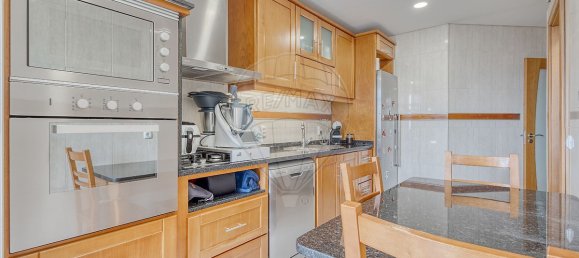 Apartamento de 3 dormitorios en Maia, Portugal No. 9514 13