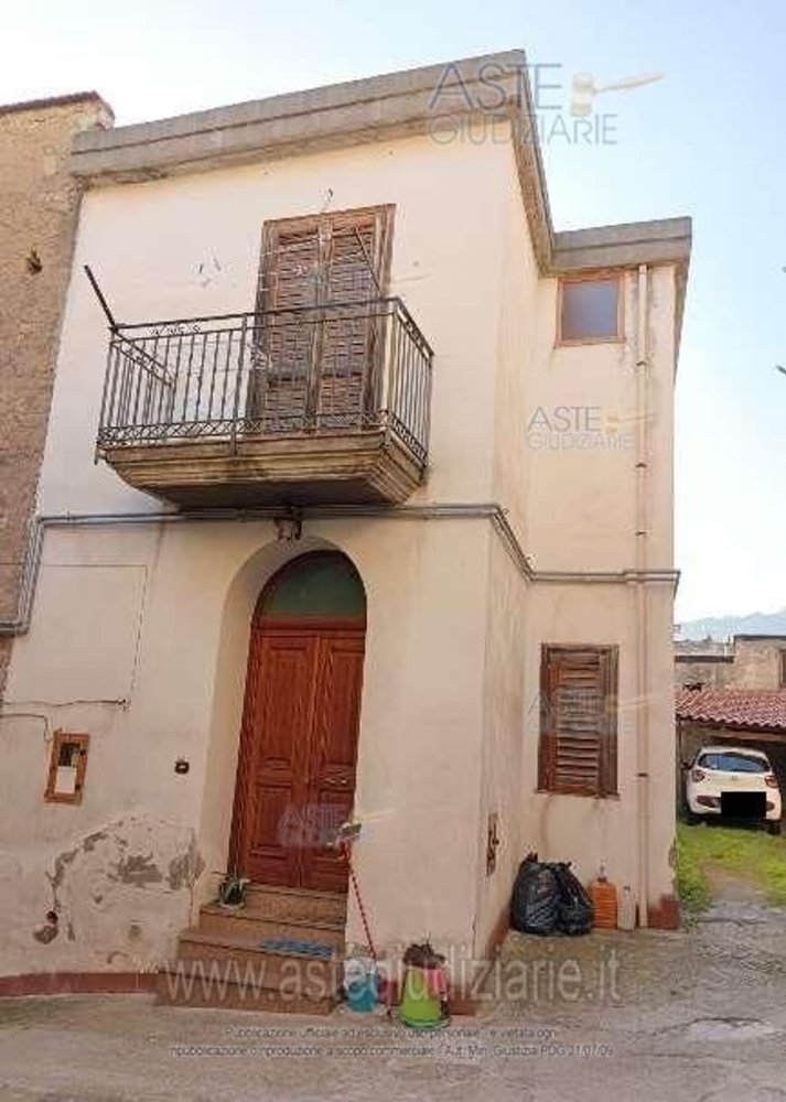 6 rooms Apartment in Castel San Giorgio, Italy No. 225264