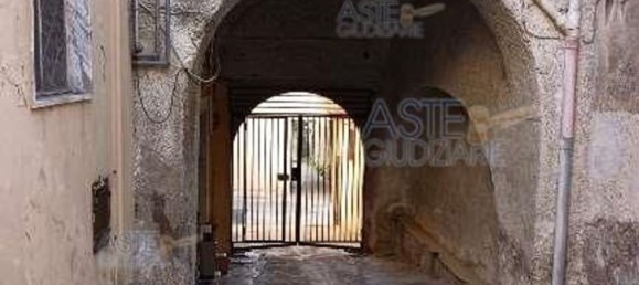 6 rooms Apartment in Castel San Giorgio, Italy No. 225264 5