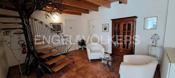 6 bedrooms House in Mergo, Italy No. 66178 6