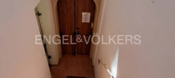 6 bedrooms House in Mergo, Italy No. 66178 11