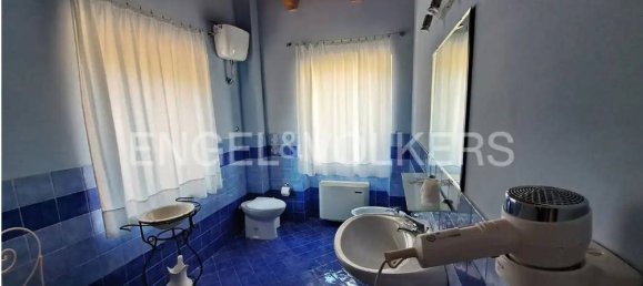 6 bedrooms House in Mergo, Italy No. 66178 32