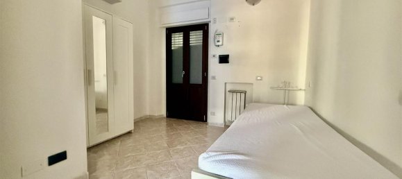 Apartamento de 2 habitaciónes en Como, Italy No. 30122 10
