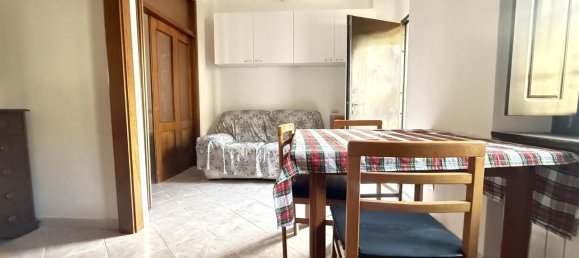 Apartamento de 2 habitaciónes en Como, Italy No. 30122 6