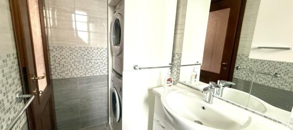 Apartamento de 2 habitaciónes en Como, Italy No. 30122 15