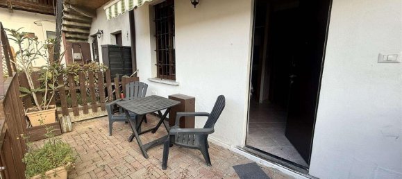 Apartamento de 2 habitaciónes en Como, Italy No. 30122 19