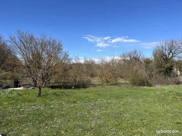  قطعة أرض في Saint-Maximin-la-Sainte-Baume, France 1690متر مربع رقم 310621