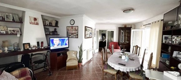 Villa de 2 dormitorios en Es Castell, Spain No. 5473 3