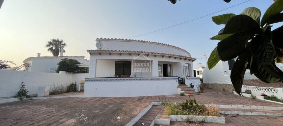 Villa de 2 dormitorios en Es Castell, Spain No. 5473 13