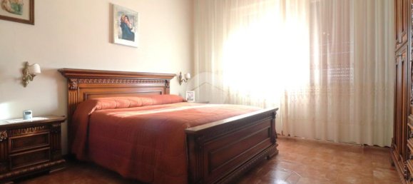 3 bedrooms Villa in Roncoferraro, Italy No. 238896 11