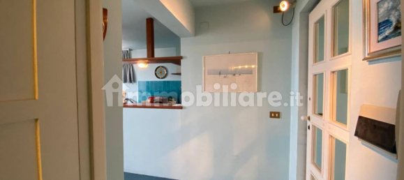 Studio in Rome, Italy No. 351844 9