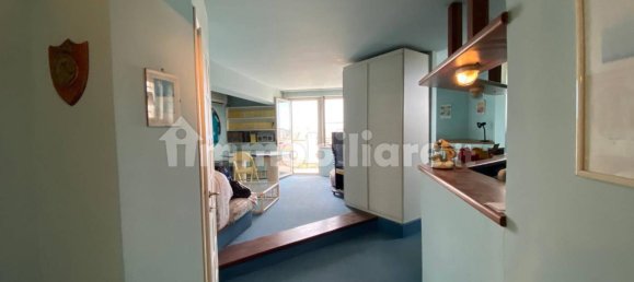 Studio in Rome, Italy No. 351844 8