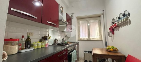2 rooms Apartment in Rome, Italy No. 127550 8