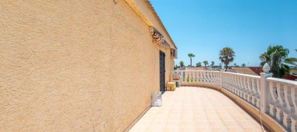 Casa de 4 dormitorios en Torrevieja, Spain No. 183604 28