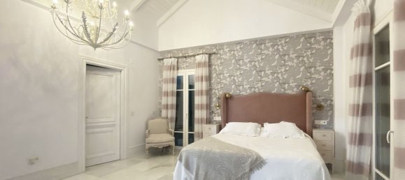 13 bedrooms Villa in Marbella, Spain No. 135950 26