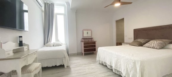 13 bedrooms Villa in Marbella, Spain No. 135950 40