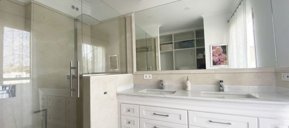 13 bedrooms Villa in Marbella, Spain No. 135950 22