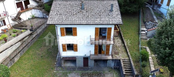 4 bedrooms Villa in Sestola, Italy No. 295895 2