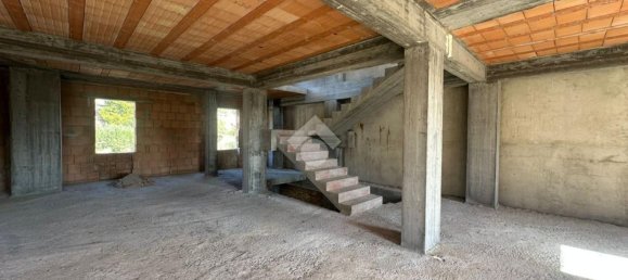 400m² Building in Trebisacce, Italy No. 379549 10