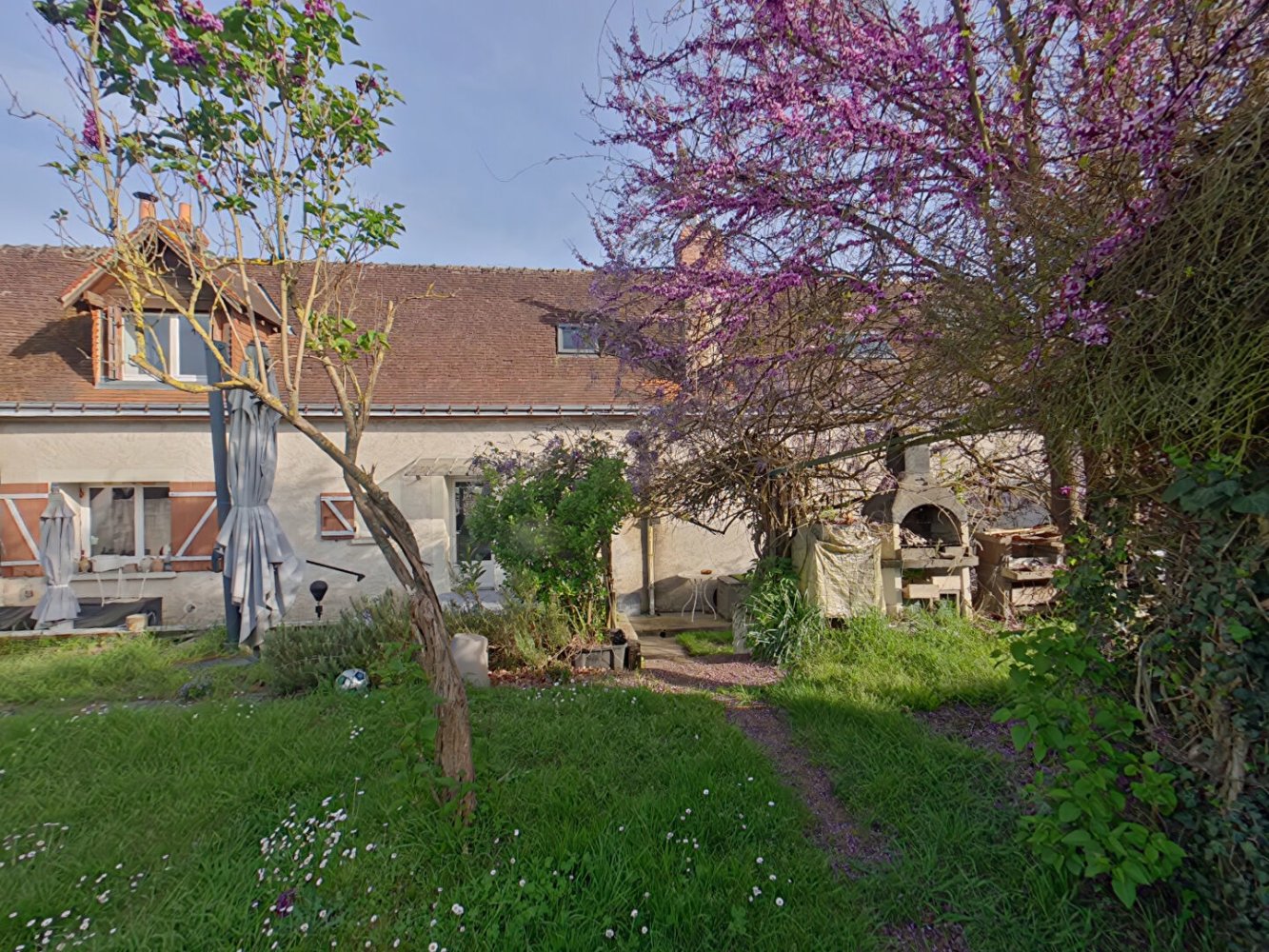 3 bedrooms House in Saint-Jean-Saint-Germain, France No. 67464