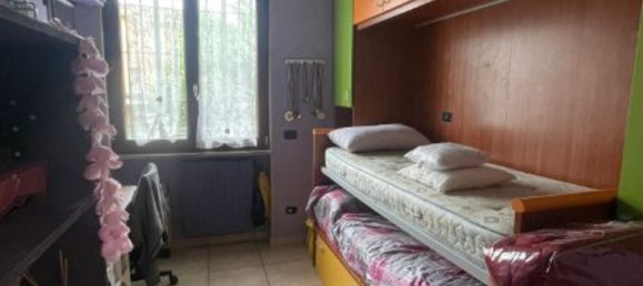 Apartamento de 3 divisões em Nova Milanese, Italy N.º 8265 12