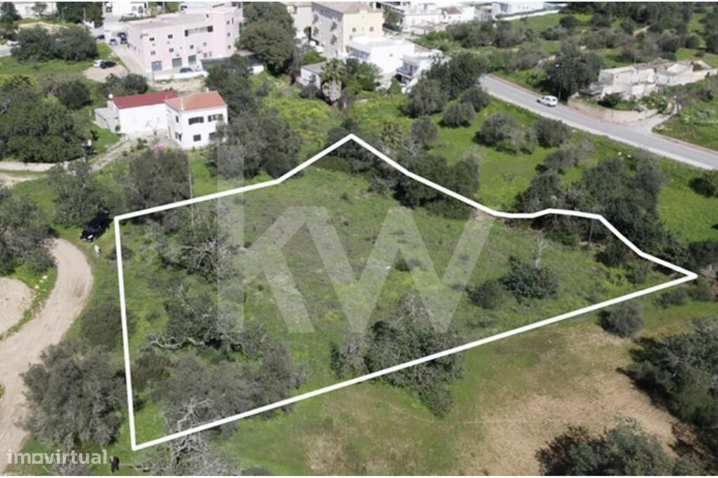 2000m² Land in Almancil, Portugal No. 136005