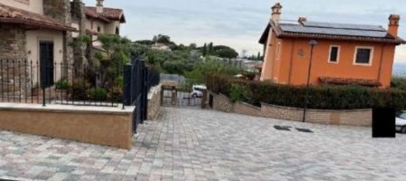 4-Zimmer Haus in Monte Porzio Catone, Italy, Nr. 74978 4