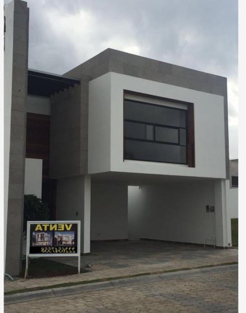 3 bedrooms House in Puebla, Mexico No. 172492