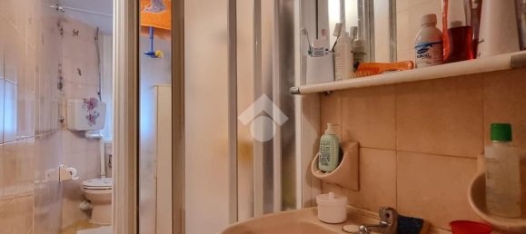 2 chambres Appartement à Genoa, Italy No. 35831 14