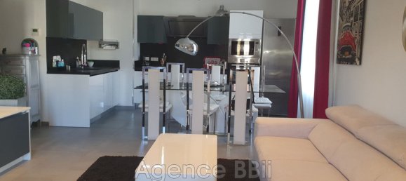 2 Schlafzimmer Doppelhaus in Nice, France, Nr. 350168 2