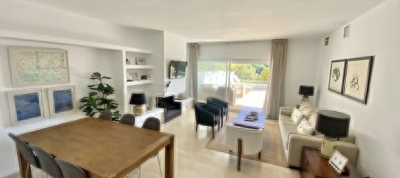 2 chambres Appartement à Marbella, Spain No. 151047 4