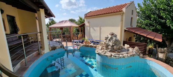 7 bedrooms Land in Chania, Greece No. 15 3