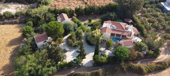 7 bedrooms Land in Chania, Greece No. 15 4