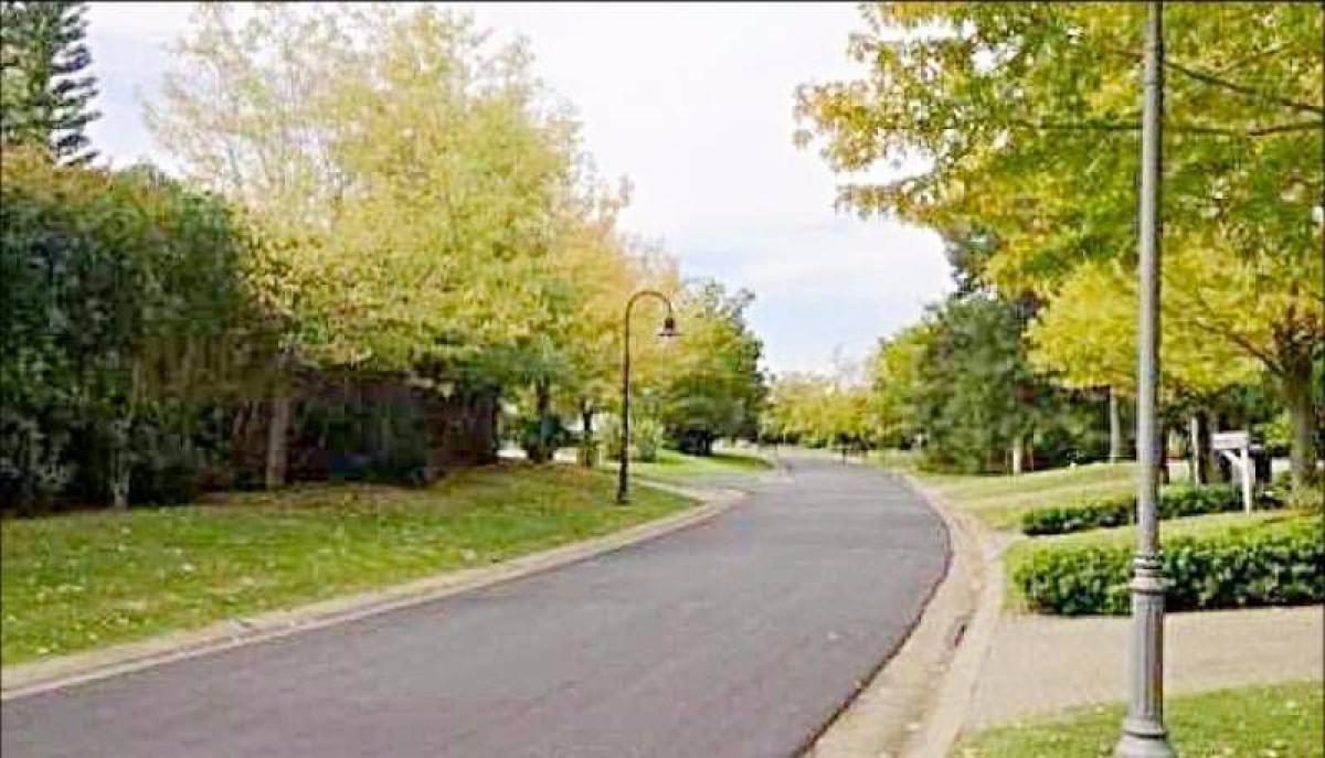  Land in Tigre, Argentina No. 44054