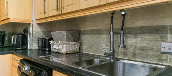 3 Schlafzimmer Haus in London, United Kingdom, Nr. 9884 10