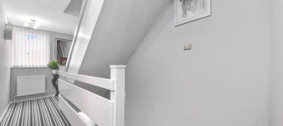 3 Schlafzimmer Haus in London, United Kingdom, Nr. 9884 12