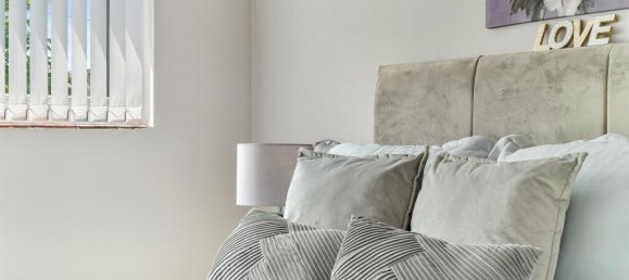 3 Schlafzimmer Haus in London, United Kingdom, Nr. 9884 5