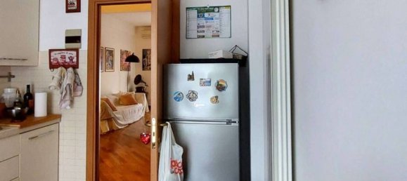 Квартира с 2 комнатами в Генуя, Италия № 257938 11