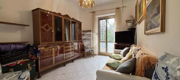 2-salle Appartement à Rome, Italy No. 230957 15