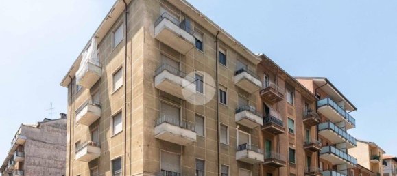 1 bedroom Apartment in Turin, Italy No. 264082 19