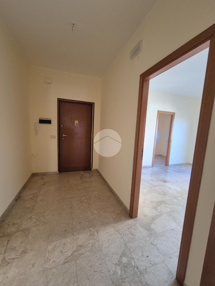 3 Schlafzimmer Wohnung in Palermo, Italy, Nr. 175256