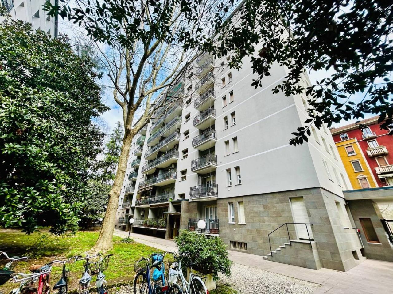 2-Zimmer Wohnung in Milan, Italy, Nr. 242324