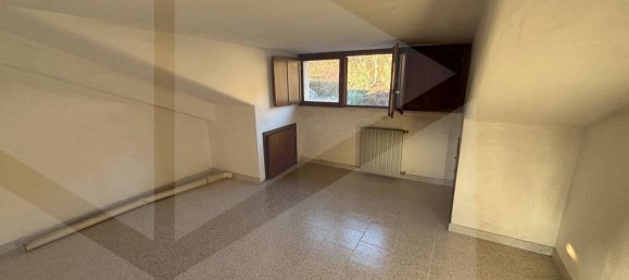 3-salle Appartement à San Marco in Lamis, Italy No. 25346 5