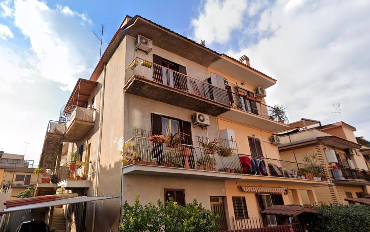 3 bedrooms Villa in Bonate Sotto, Italy No. 401995