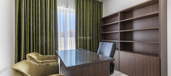 3 bedrooms Penthouse in Saint Julian's, Malta No. 10066 22