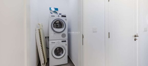 3 bedrooms Penthouse in Saint Julian's, Malta No. 10066 21