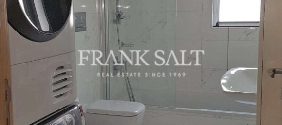 Ático de 3 dormitorios en Bahar ic-Caghaq, Malta No. 372 14