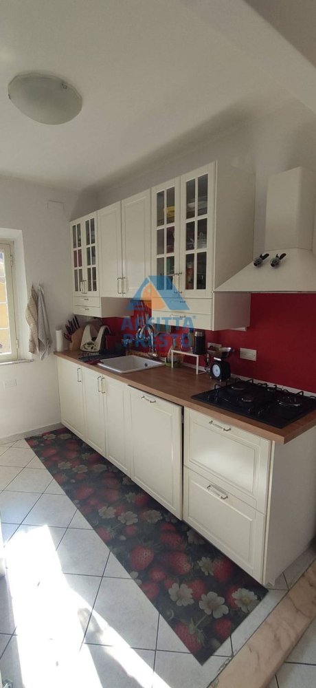 5 rooms Apartment in San Miniato, Italy No. 263013